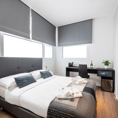 Bnbutler - Inbrera Suites - Giulianova, 1 Milan Luaran gambar