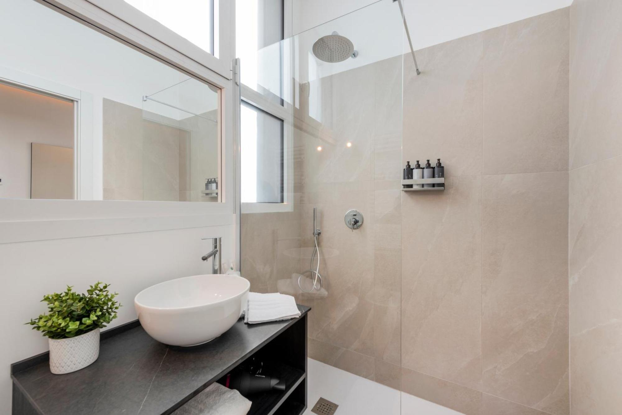 Bnbutler - Inbrera Suites - Giulianova, 1 Milan Luaran gambar
