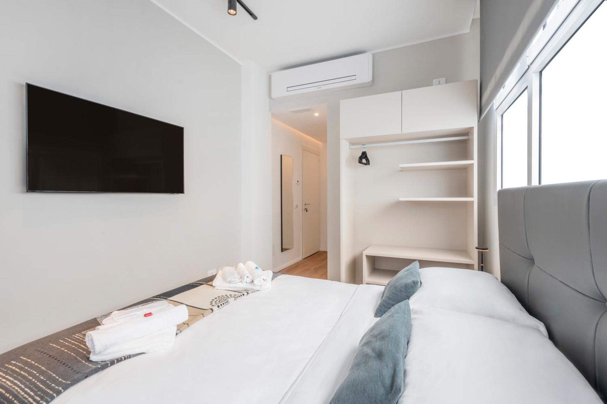 Bnbutler - Inbrera Suites - Giulianova, 1 Milan Luaran gambar