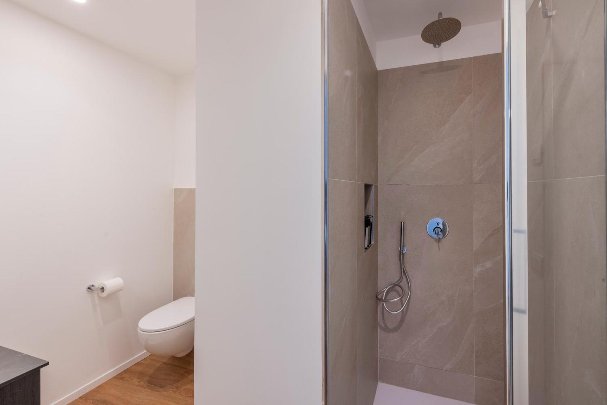 Bnbutler - Inbrera Suites - Giulianova, 1 Milan Luaran gambar