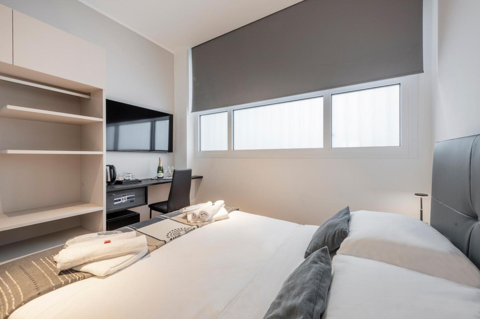 Bnbutler - Inbrera Suites - Giulianova, 1 Milan Luaran gambar