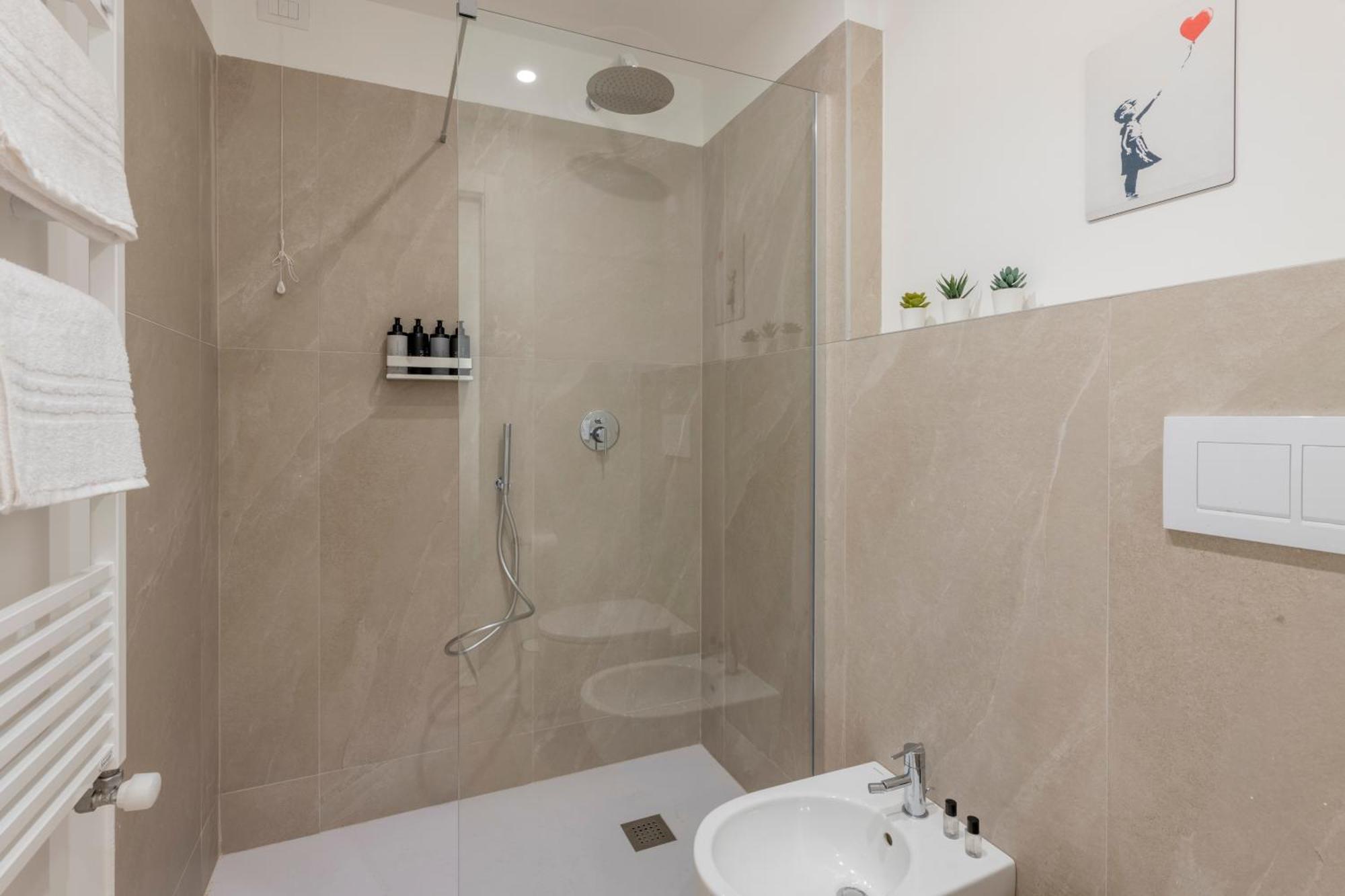 Bnbutler - Inbrera Suites - Giulianova, 1 Milan Luaran gambar